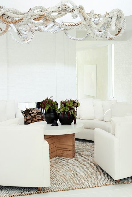 white minimalist living room ideas