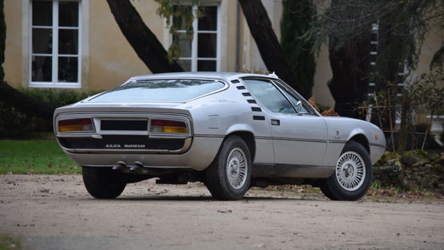 Alfa Romeo Montreal Coupe Heads to Auction