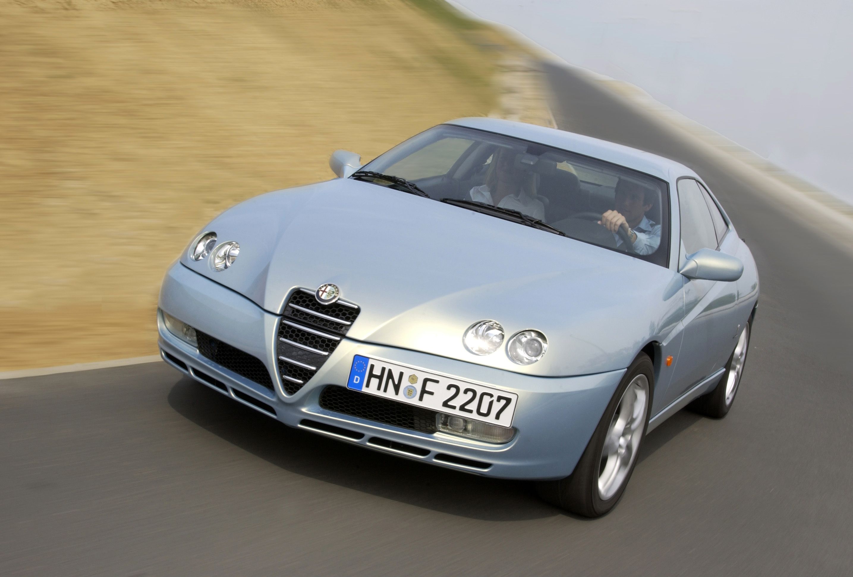 Alfa Romeo Stelvio Veloce Ti 2021, el SUV italiano estrena versión deportiva