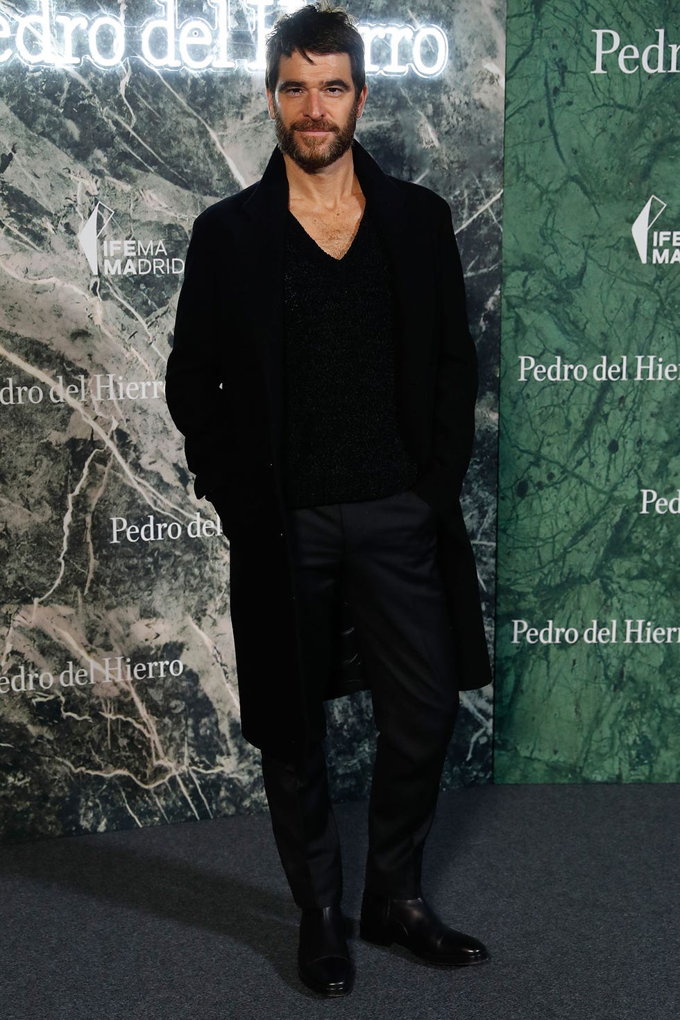 famosos en el desfile de pedro del hierro en la mbfwm