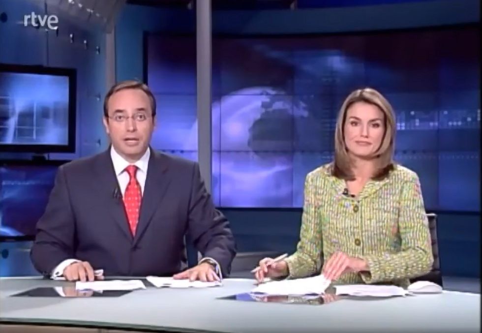 alfredo urdaci y letizia ortiz, presentadores del telediario 2 en el ano 2003
