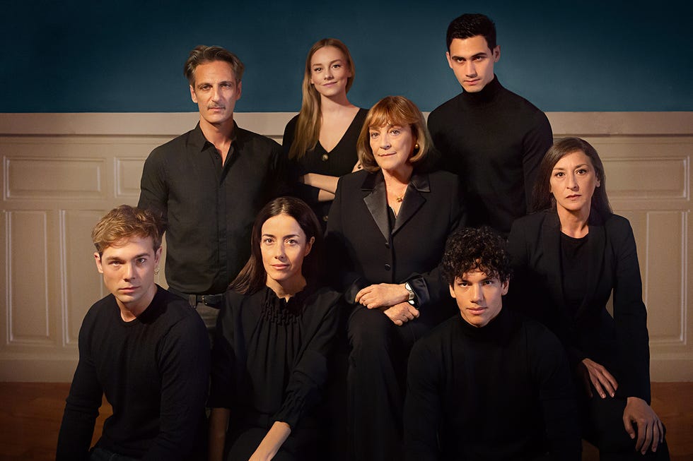 el reparto de 'alguien tiene que morir' en netflix
