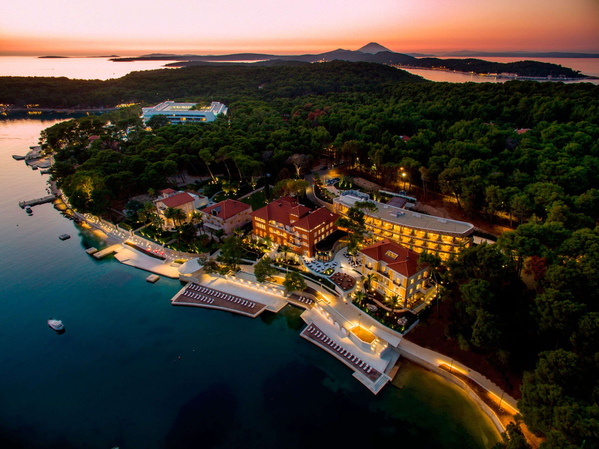 Top 4 Hotels with Gym and Fitness Center in Mali Lošinj