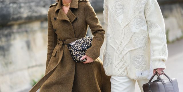 21 Absolutely Stunning Winter Date Night Outfits - Amber Chic Life