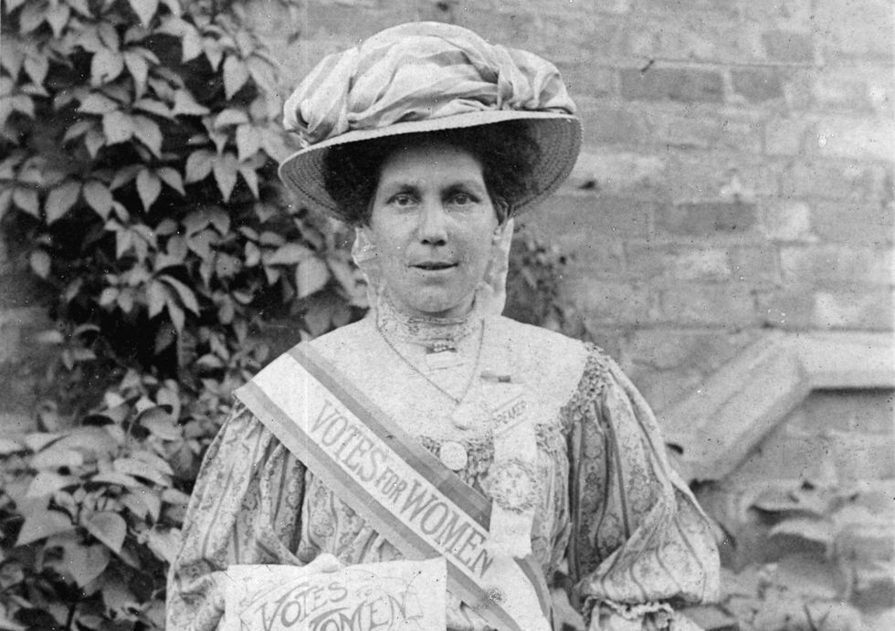 Alice Hawkins statue Leicester suffragette