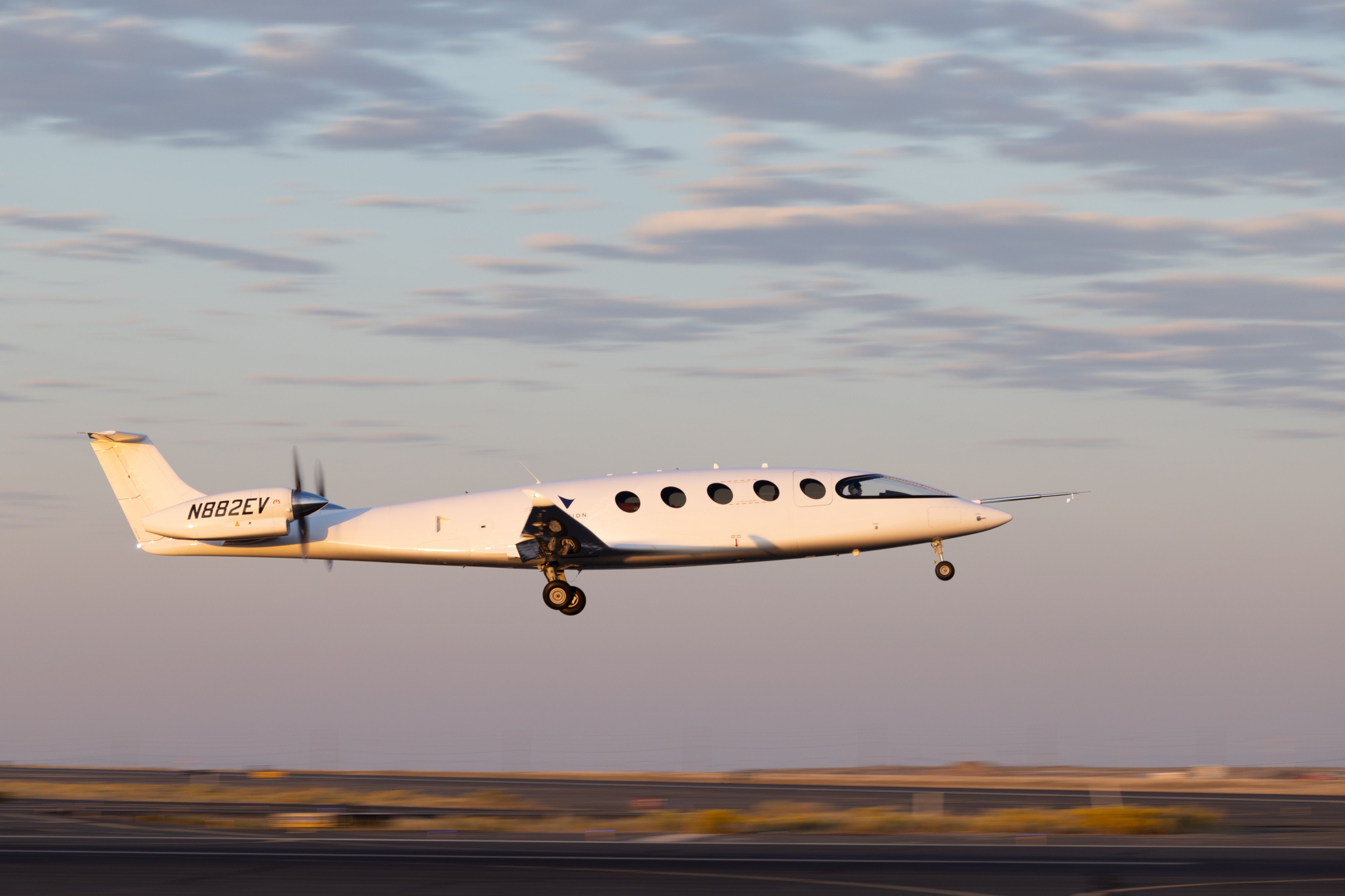 First All-Electric Jet Just Its Maiden Flight