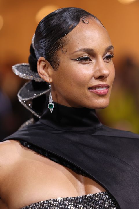 new york, new york   may 02 alicia keys attends the 2022 met gala celebrating "in america an anthology of fashion" at the metropolitan museum of art on may 02, 2022 in new york city photo by john shearergetty images