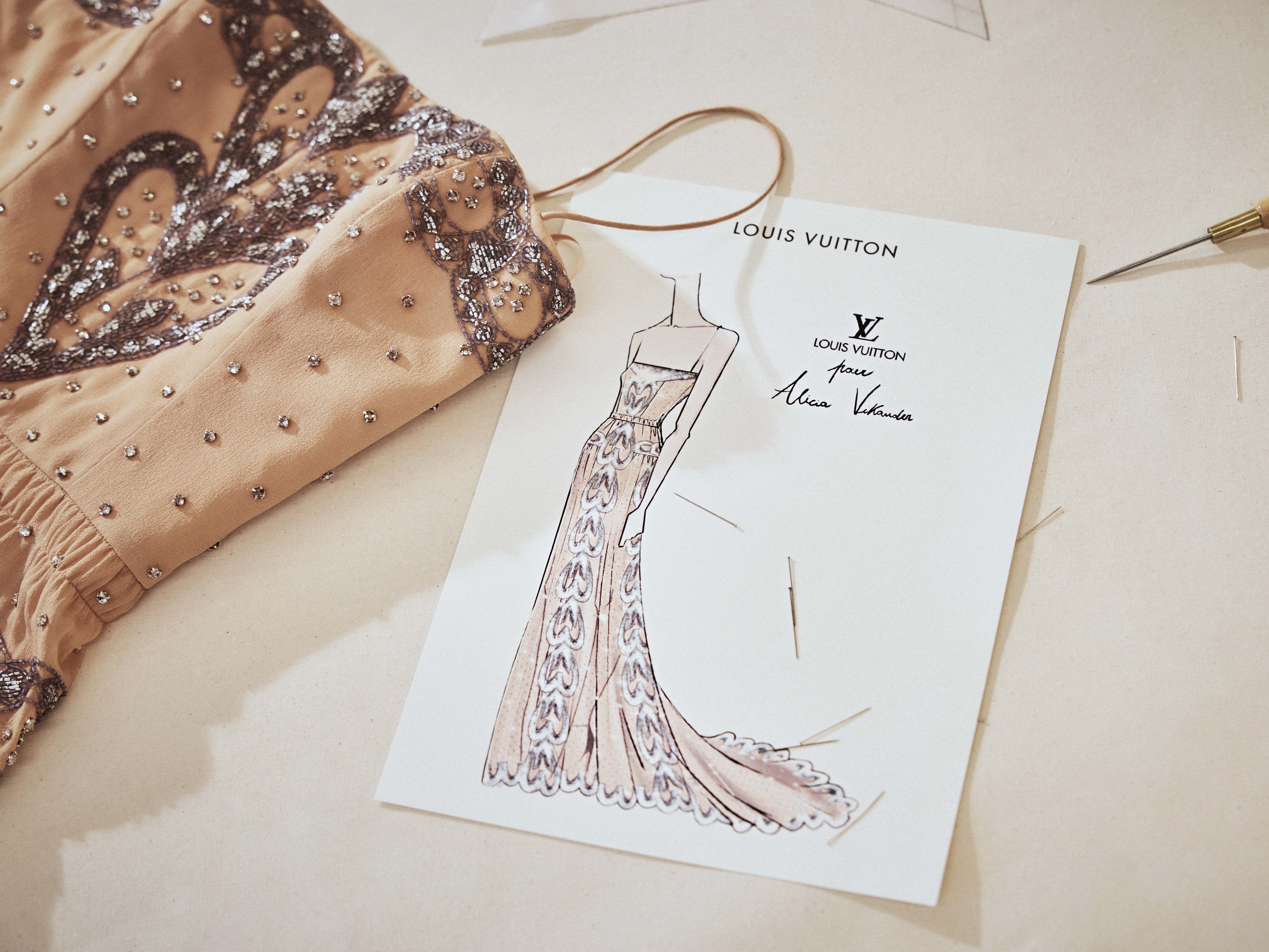 Louis Vuitton on X: The energy of #AliciaVikander. The Oscar