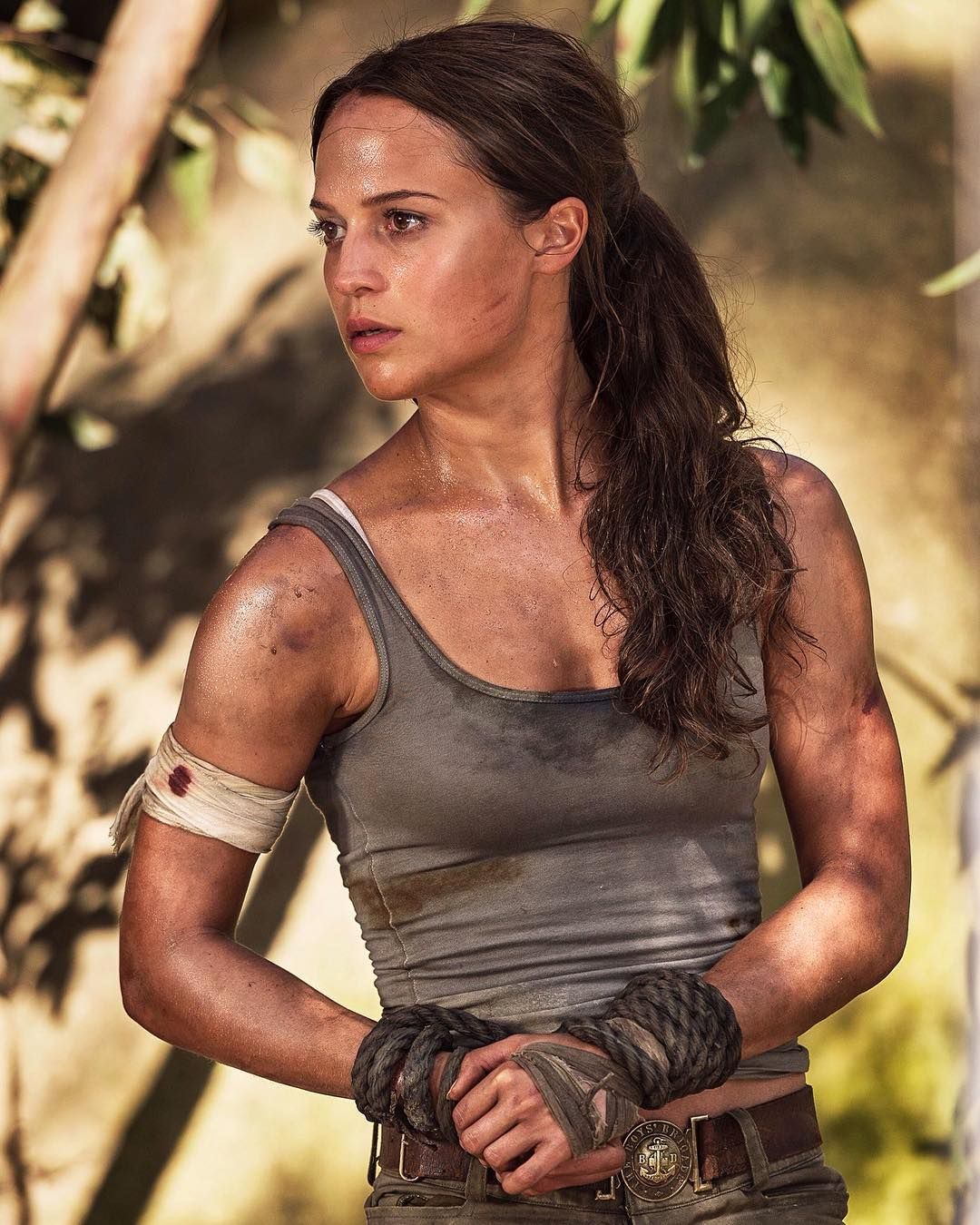 Alicia Vikander Pictures and Photos