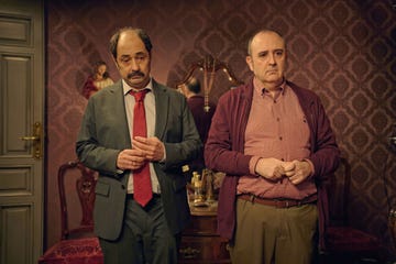 reparto de 'alimanas'
