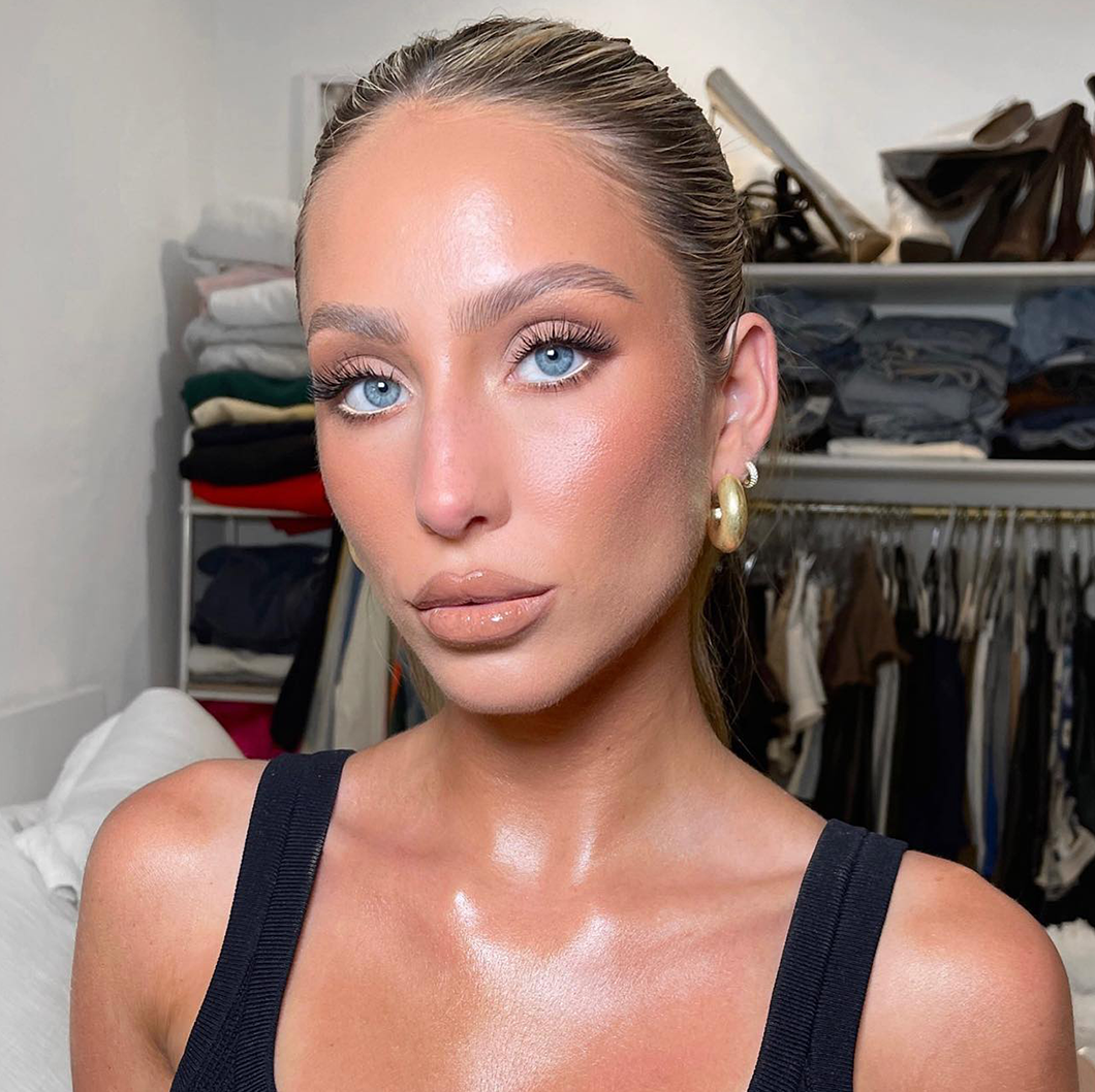This Makeup Product That TikTok Star Alix Earle Swears by Is Only $6 on Amazon—and It's Still in Stock!