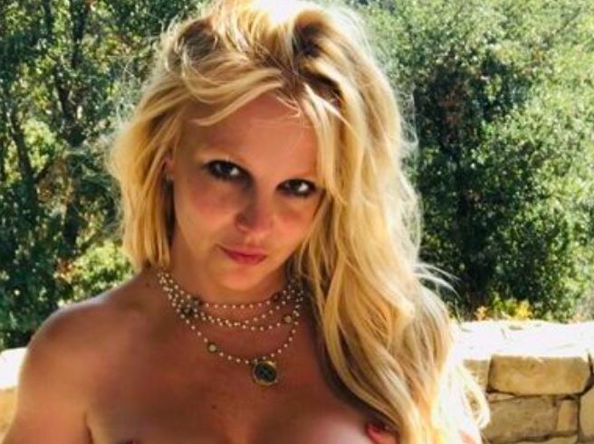 656px x 491px - Britney Spears nude: A look at her most naked Instagram photos