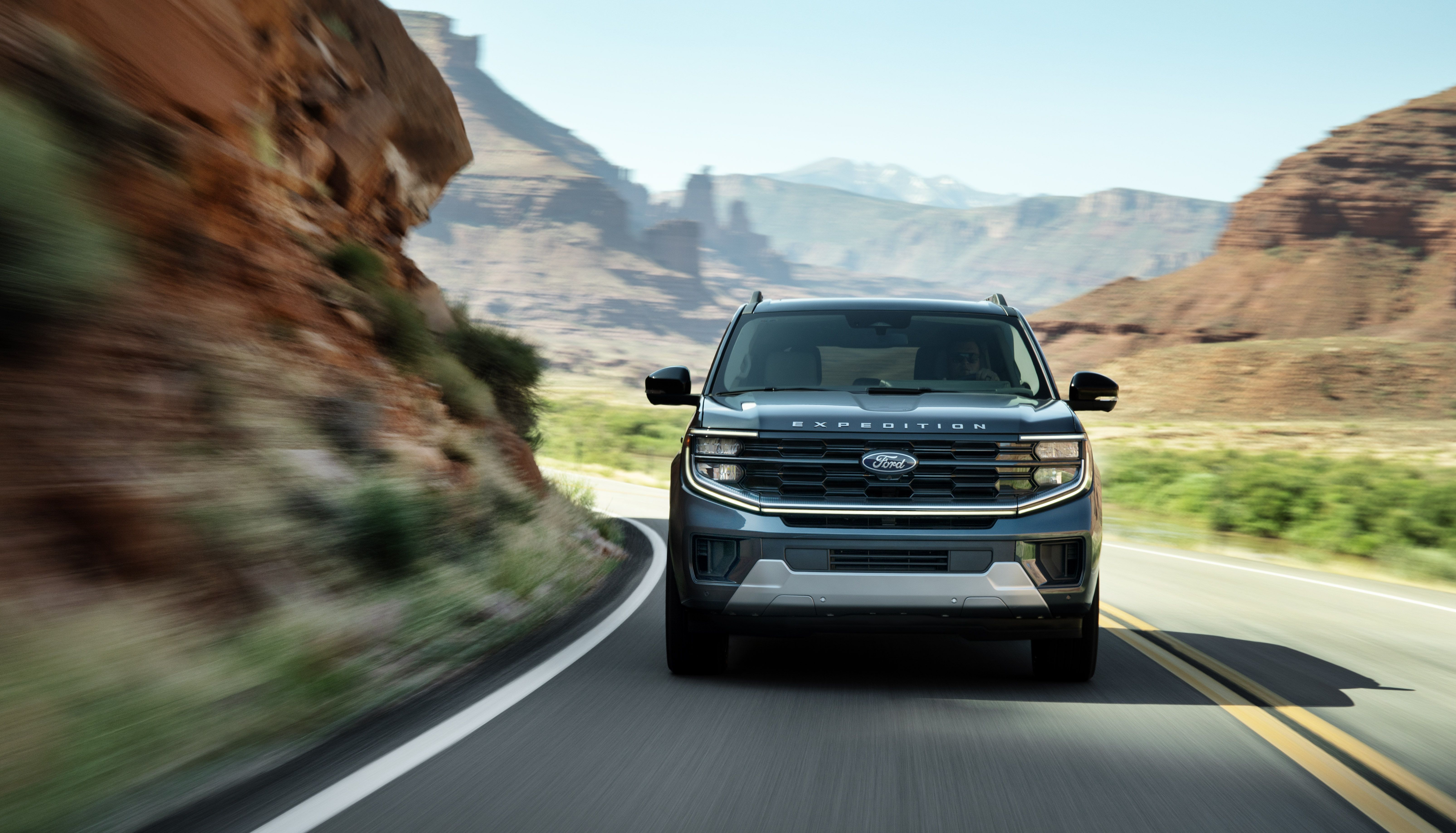2025 Ford Exploration ® SUV: The Household SUV That Does It All thumbnail
