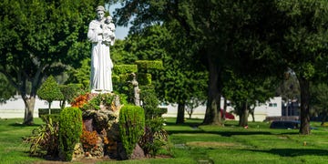 all souls cemetery, long beach