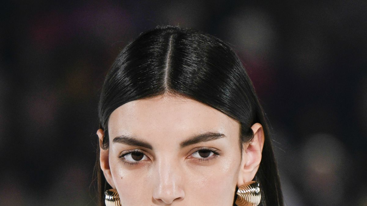 preview for Patrick Ta: How to get a feathered supermodel brow
