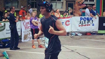 Running, Recreation, Marathon, Sports, Half marathon, Exercise, Event, Endurance sports, Crowd, Triathlon, 