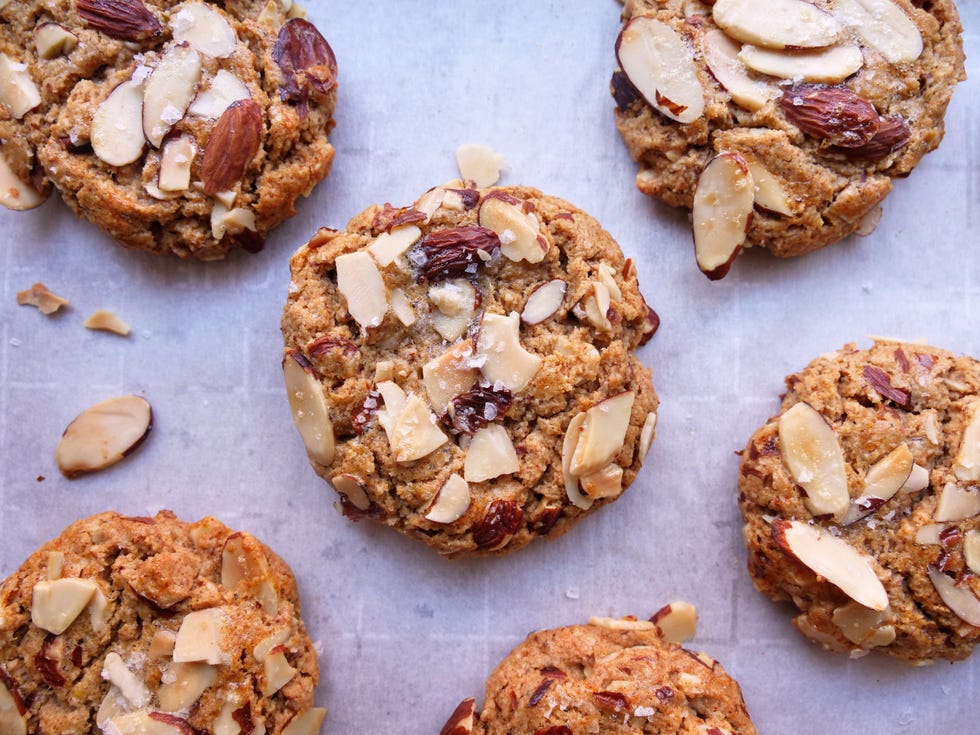 almond cookies  delishcom