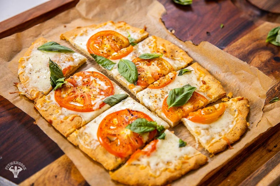 almond crust pizza