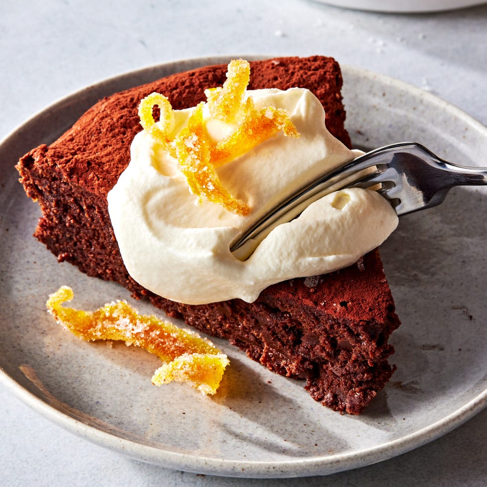 almost flourless chocolate orange cake with candied orange peel