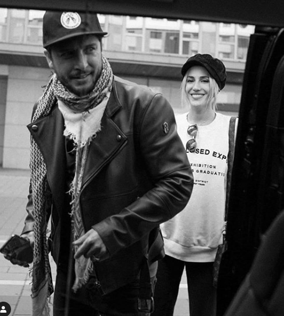 White, Black, People, Black-and-white, Monochrome, Snapshot, Standing, Smile, Human, Photography, 