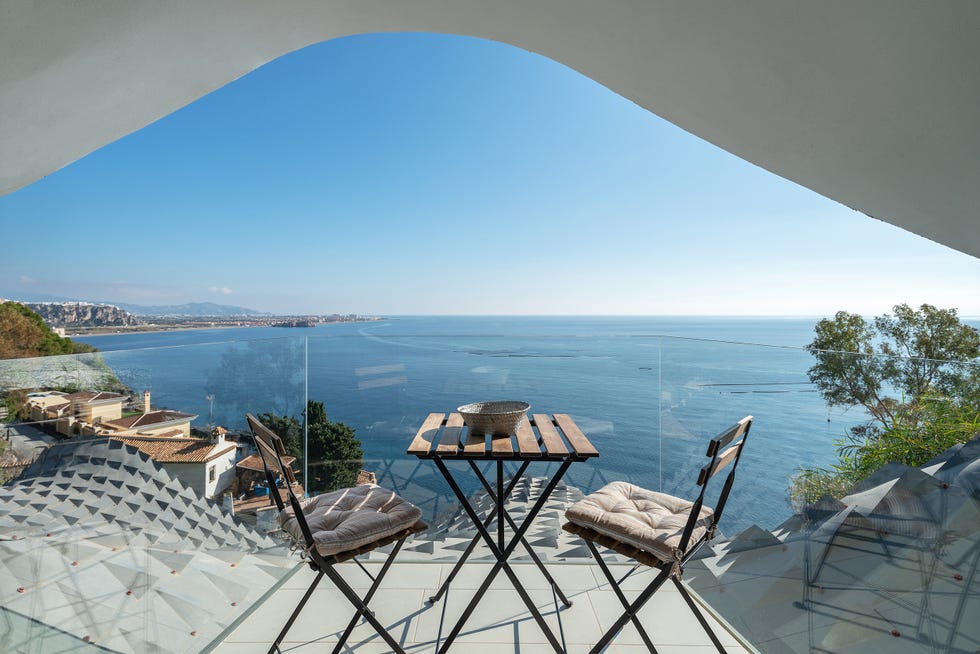 alojamiento airbnb casa acantilado en salobreña andalucía