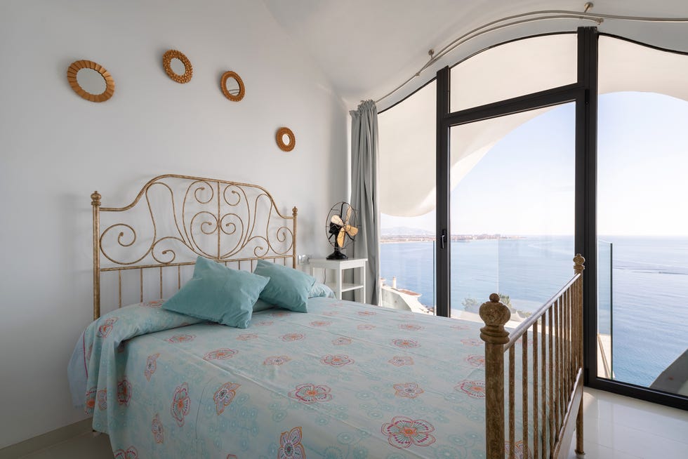 alojamiento airbnb casa acantilado en salobreña andalucía