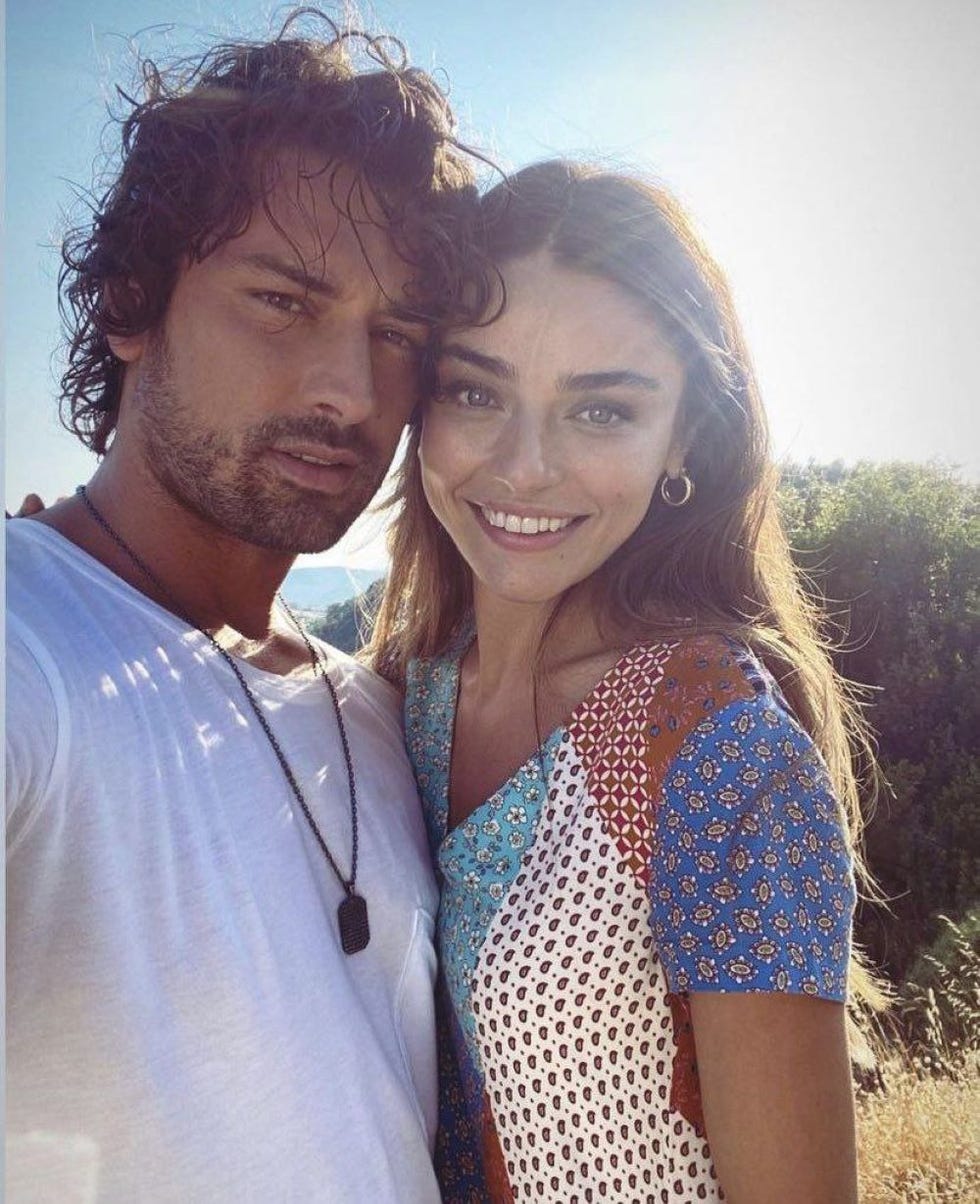 alp navruz y ayça aysin turan ada masali