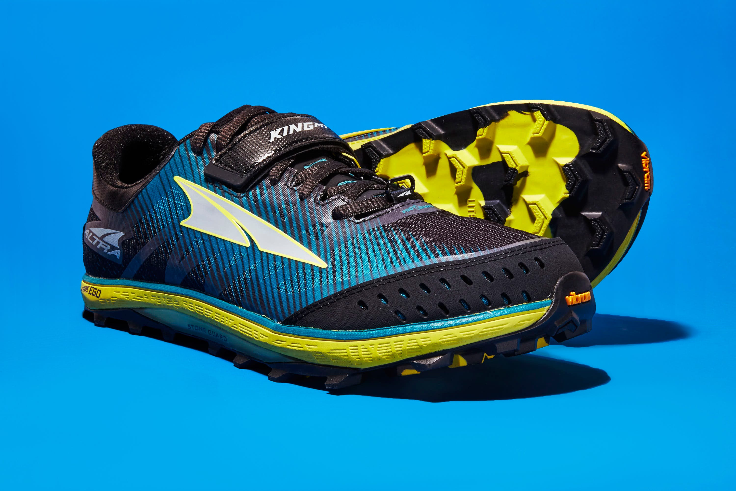 Shoe, Footwear, Outdoor shoe, Running shoe, Yellow, Walking shoe, Athletic shoe, Cross training shoe, Basketball shoe, Sneakers, 