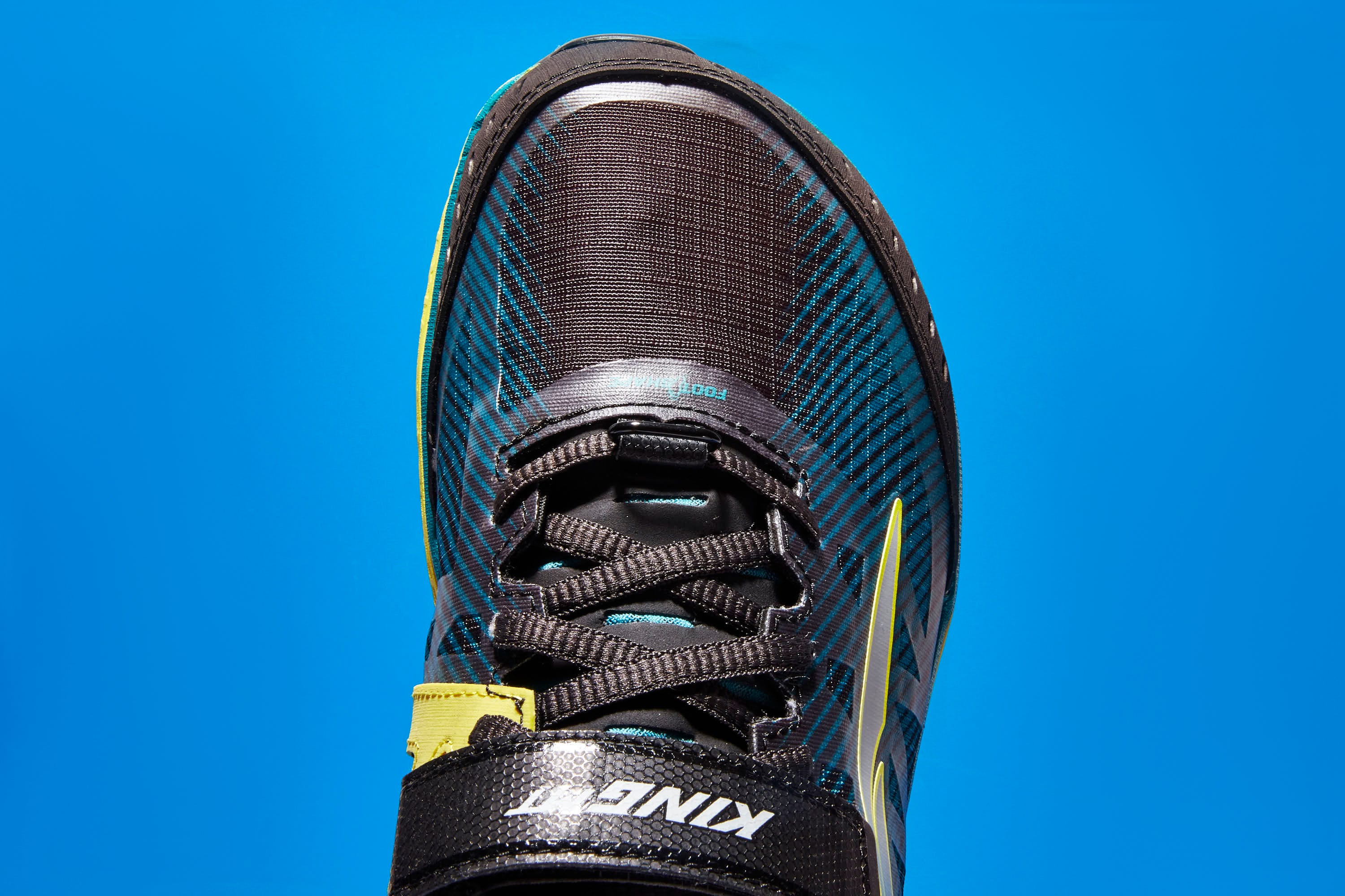 Footwear, Blue, Shoe, Electric blue, Turquoise, Outdoor shoe, Athletic shoe, Boot, 