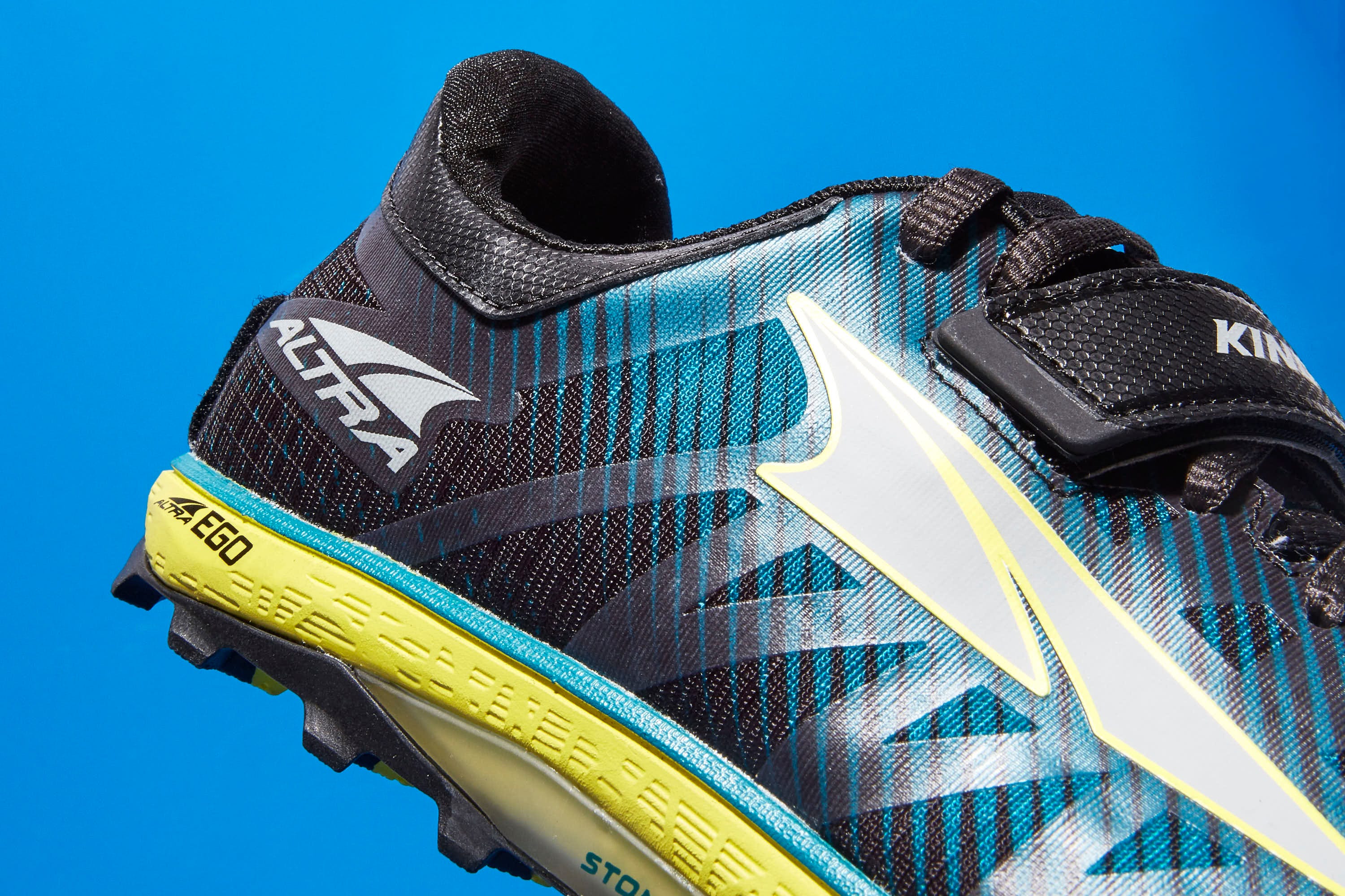 Shoe, Footwear, Outdoor shoe, Running shoe, Blue, Electric blue, Walking shoe, Yellow, Azure, Turquoise, 