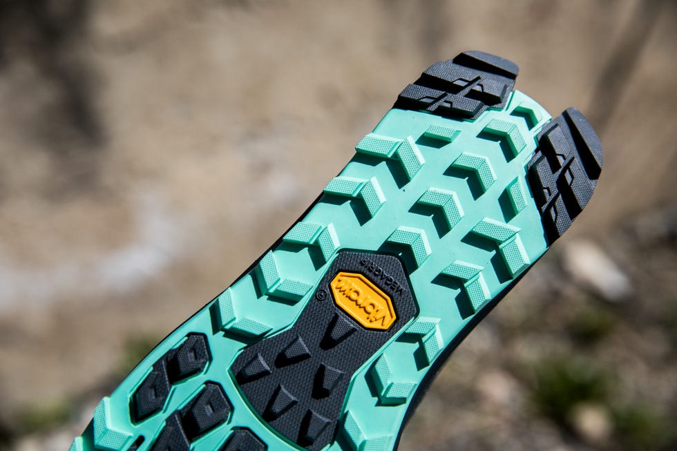 altra lone peak 9+