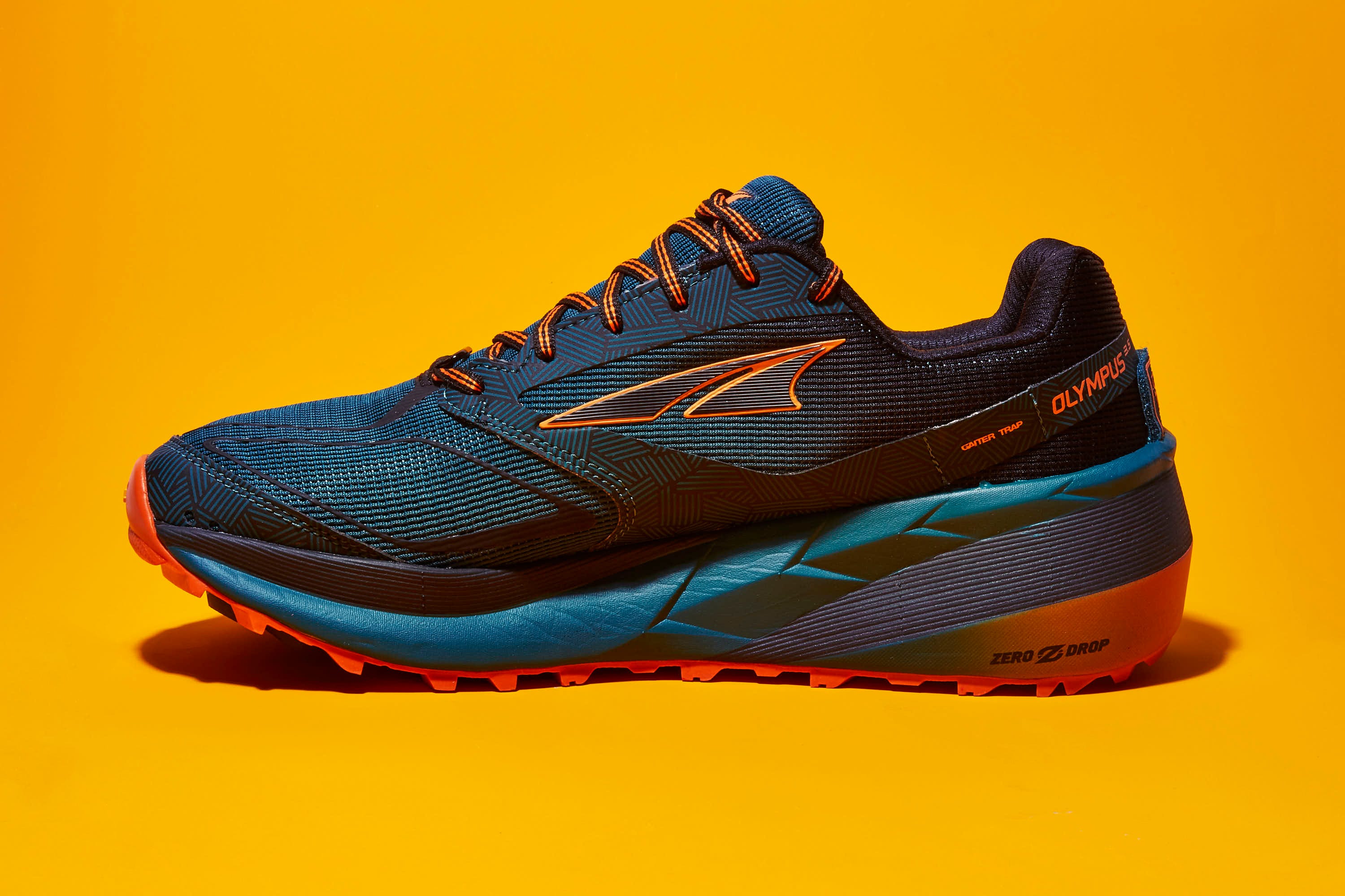 Shoe, Footwear, Running shoe, Outdoor shoe, Orange, Athletic shoe, Walking shoe, Cross training shoe, Sportswear, Basketball shoe, 