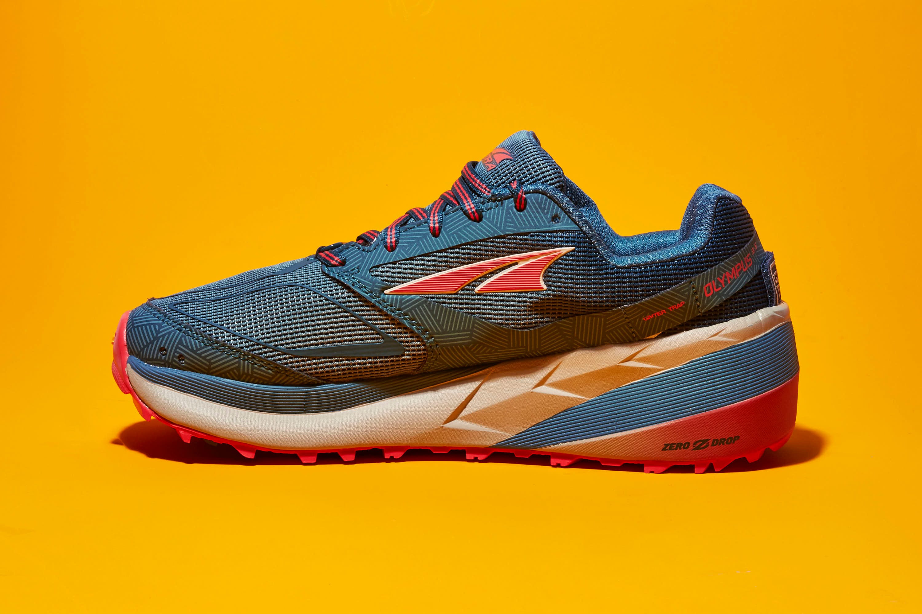 Shoe, Footwear, Running shoe, Outdoor shoe, Sneakers, Orange, Athletic shoe, Walking shoe, White, Cross training shoe, 