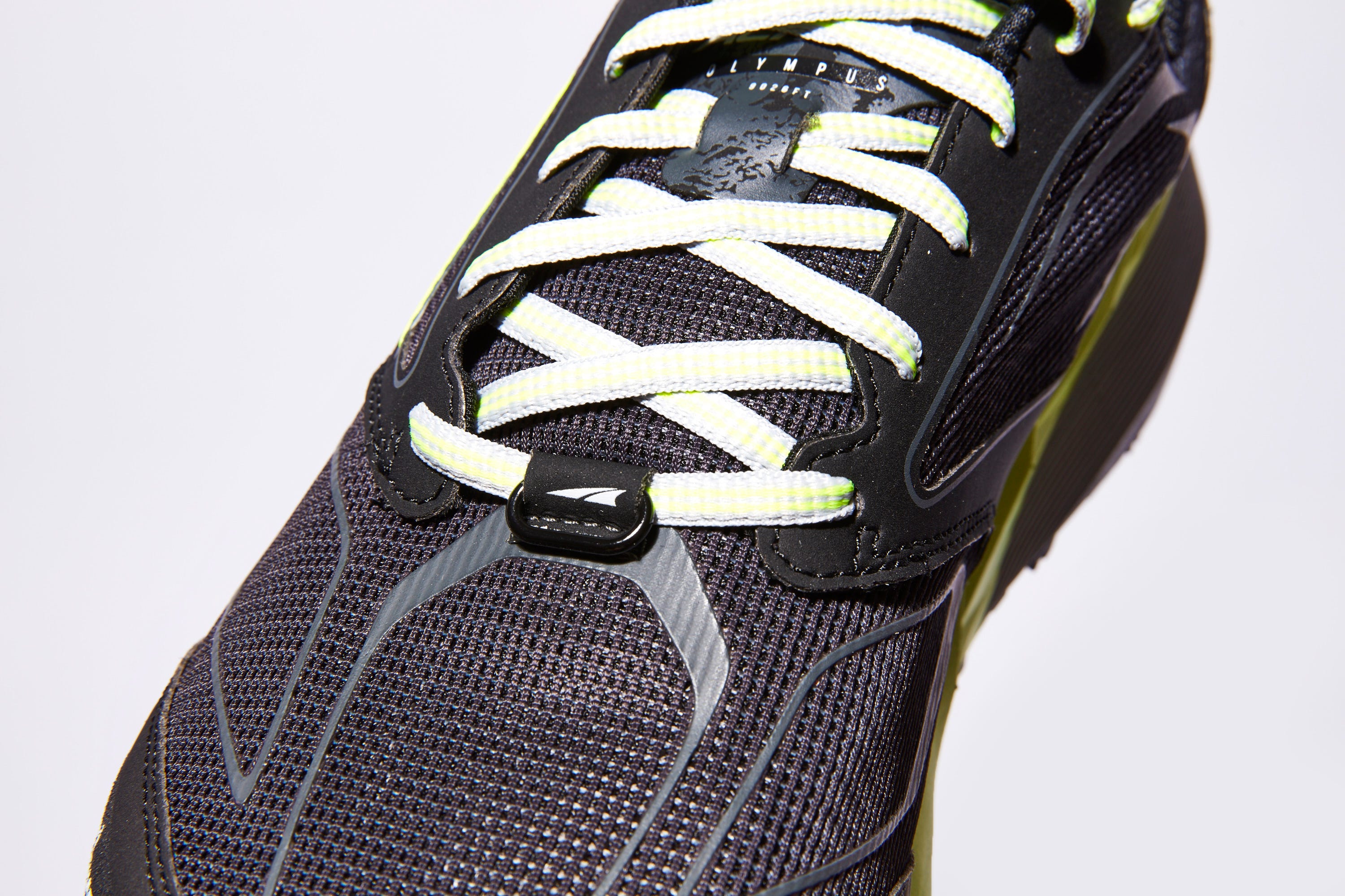 Altra Olympus 3