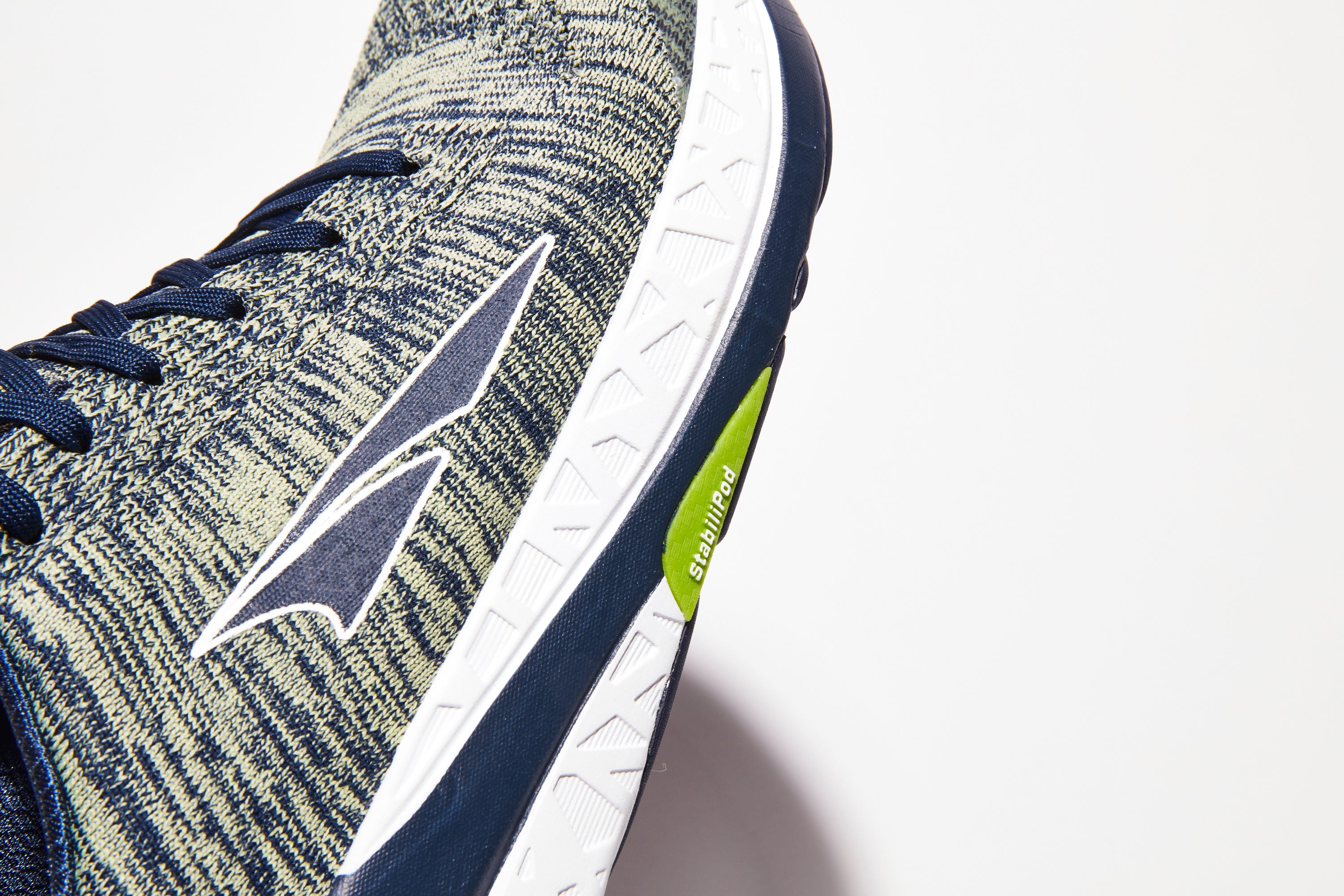 Altra Paradigm 4.5