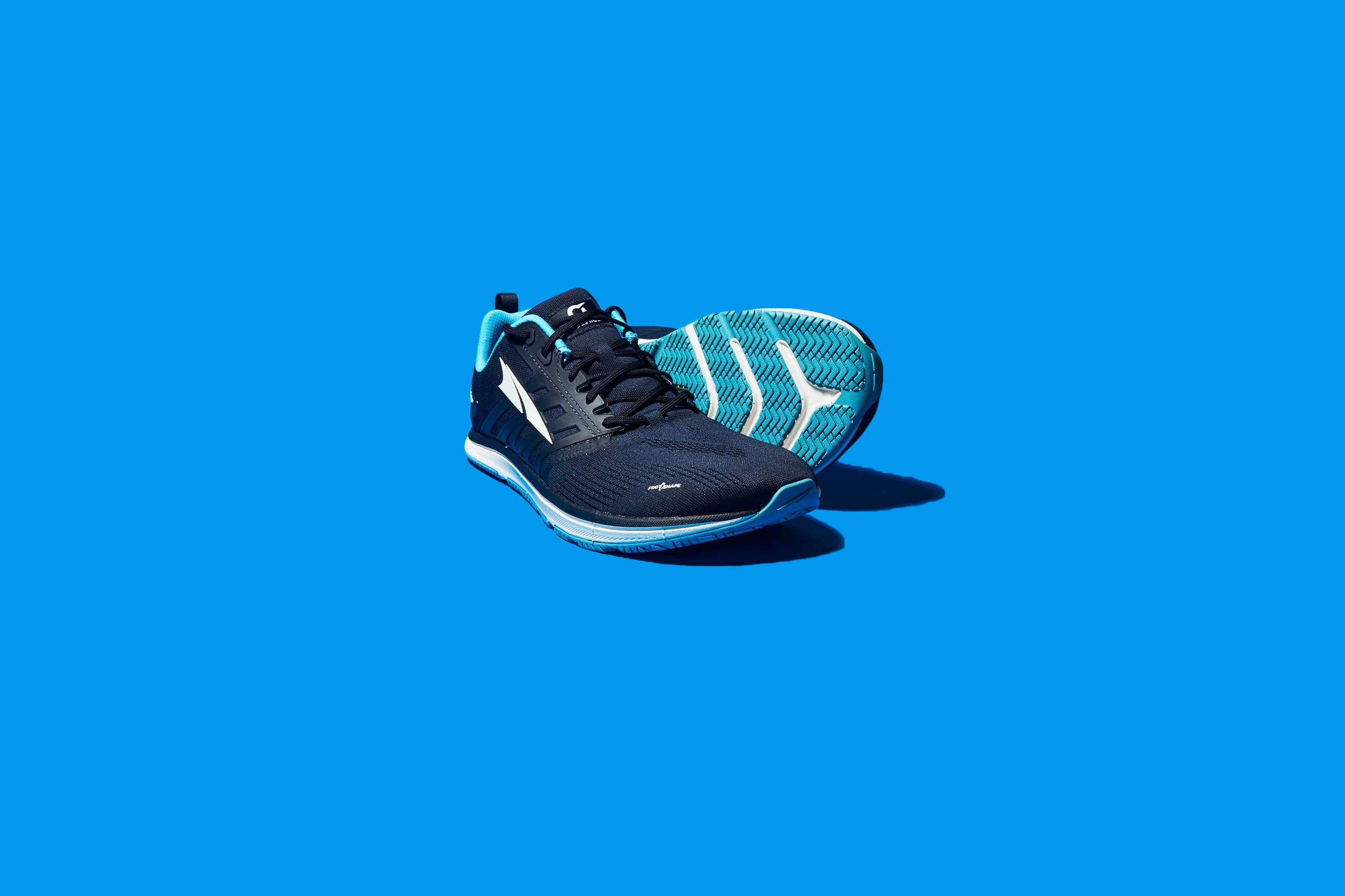 Footwear, Shoe, Outdoor shoe, Athletic shoe, 