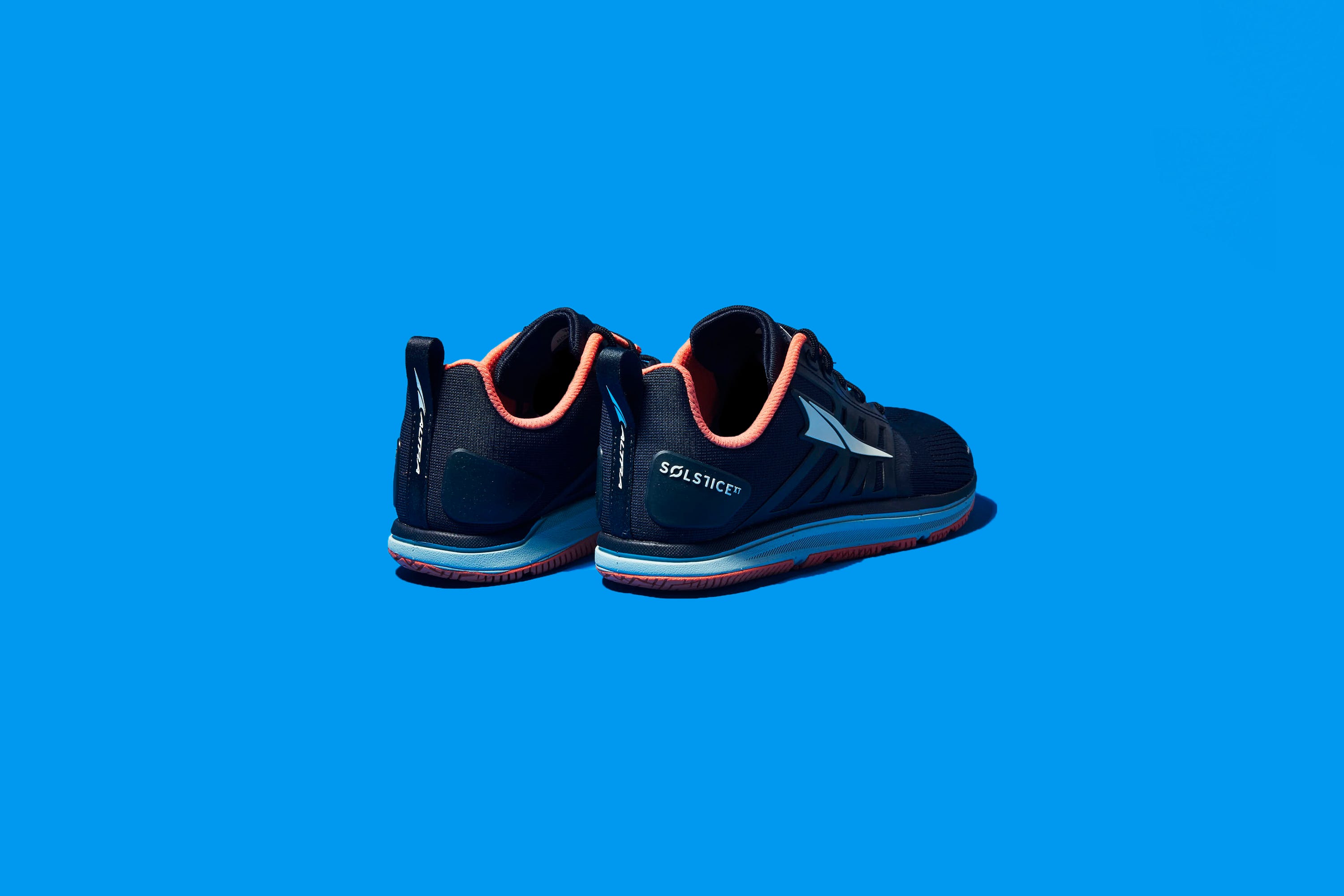 Shoe, Footwear, Outdoor shoe, Blue, Walking shoe, Aqua, Cobalt blue, Running shoe, Electric blue, Azure, 