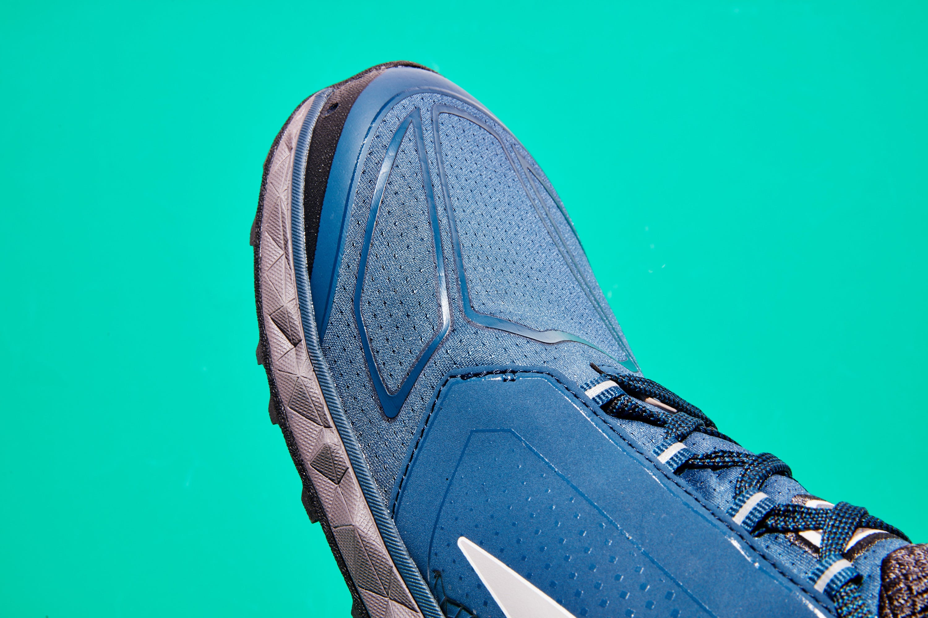 Altra Superior