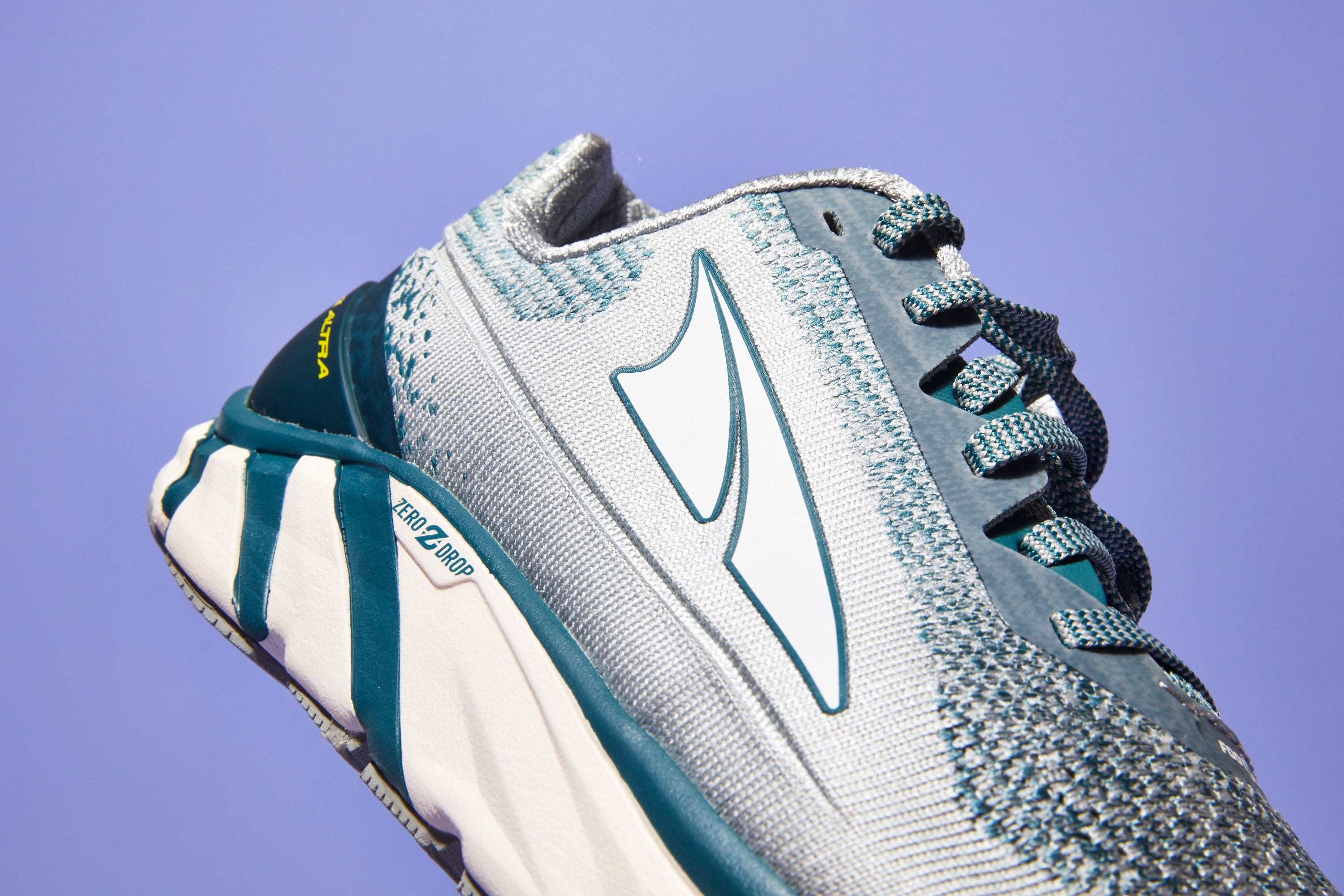 Footwear, Outdoor shoe, Shoe, White, Running shoe, Product, Walking shoe, Sportswear, Athletic shoe, Sneakers, 