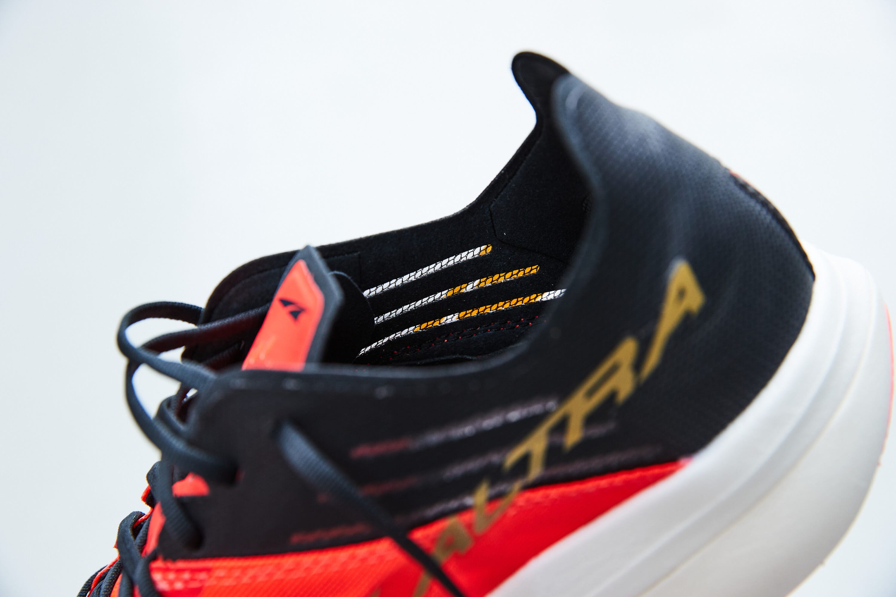 altra vanish carbon