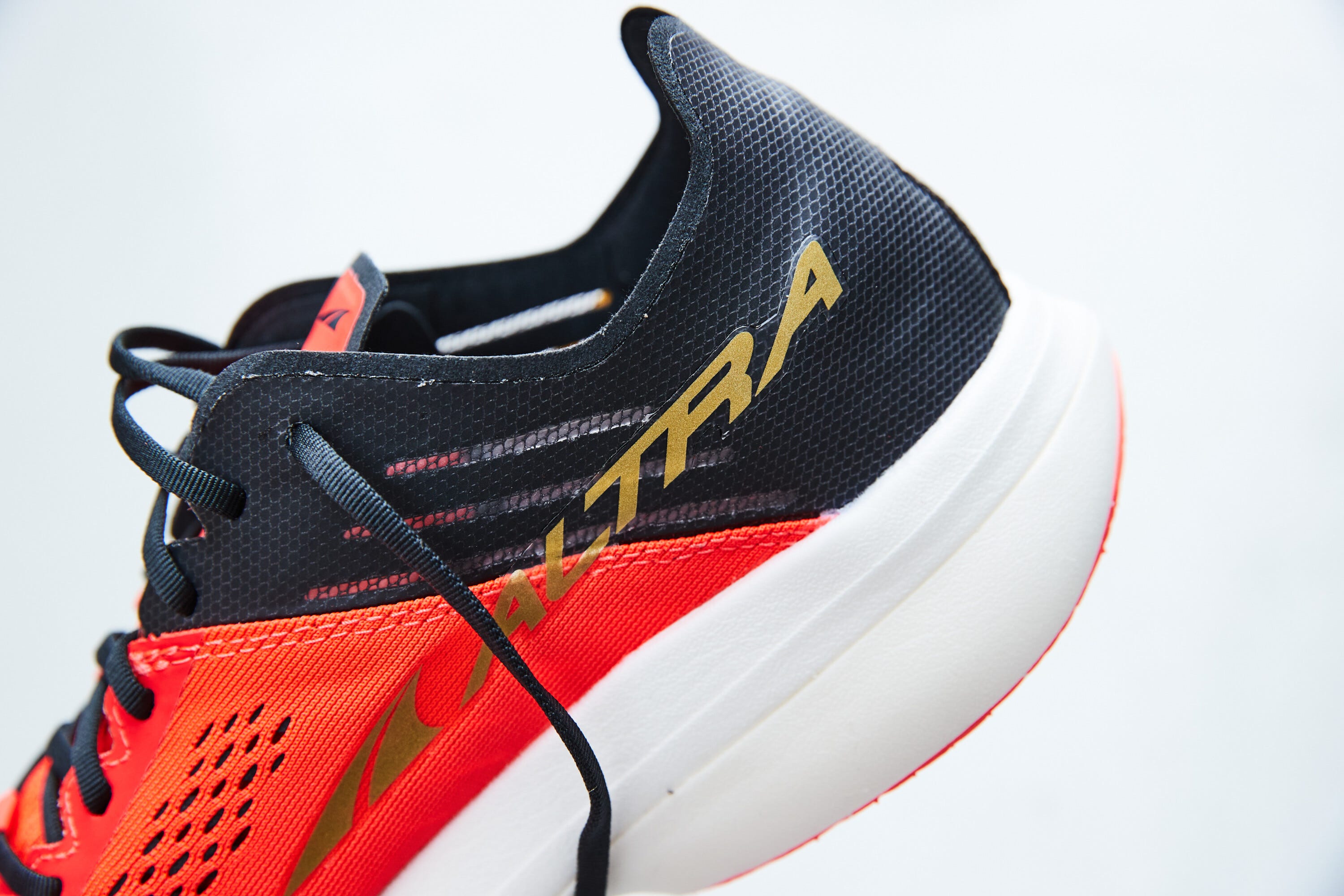 altra vanish carbon