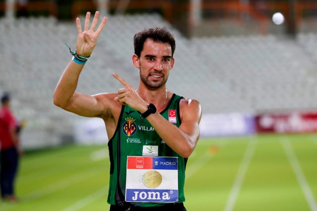 l atleta alvaro martín, campeón de españa de la prueba de 10000 metros marcha en el campeonato de españa 2020 de atletismo que se disputa en el estadio vallehermoso, en madrid