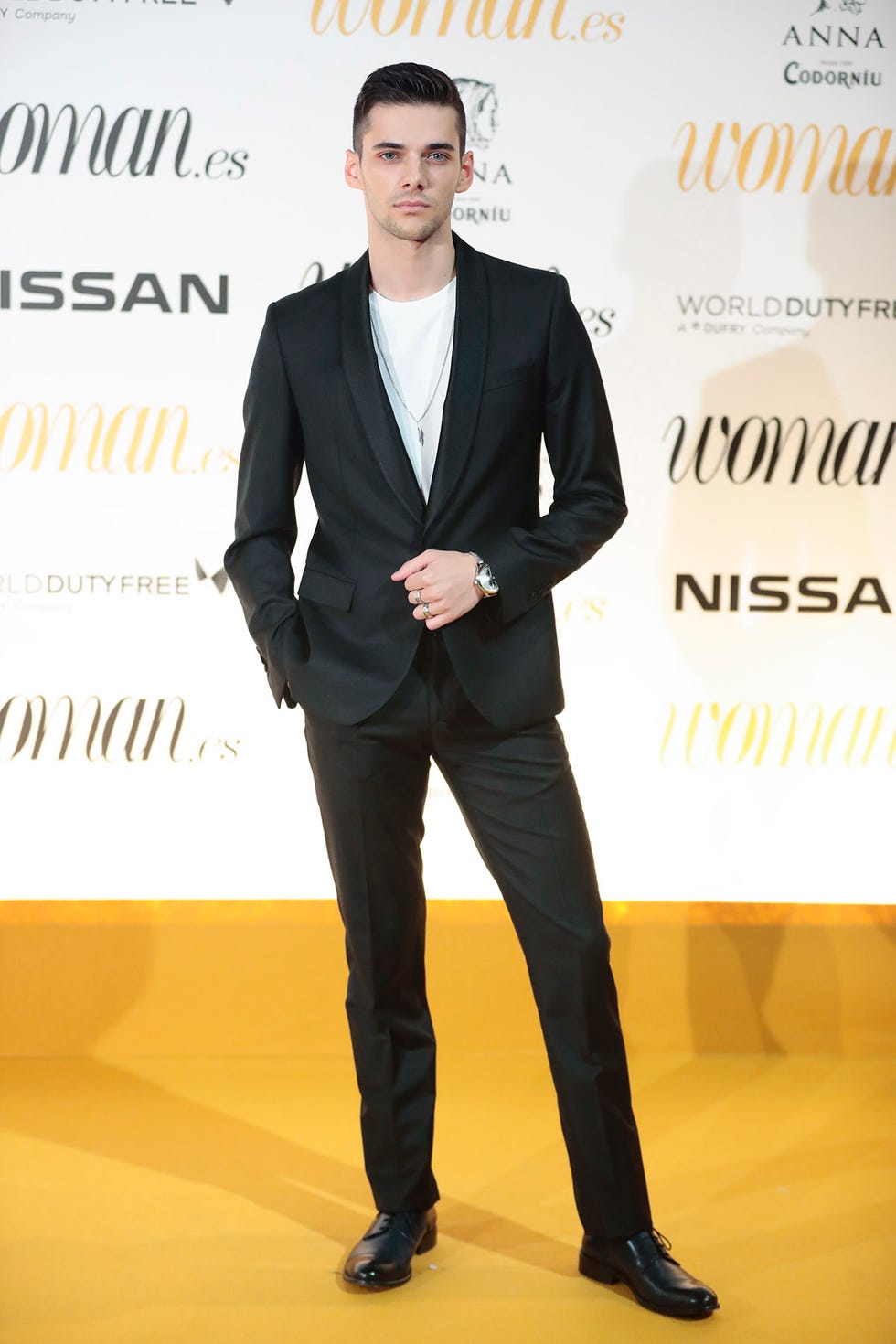 Álvaro rico Élite las mejor y peor vestidas de los premios woman 2018