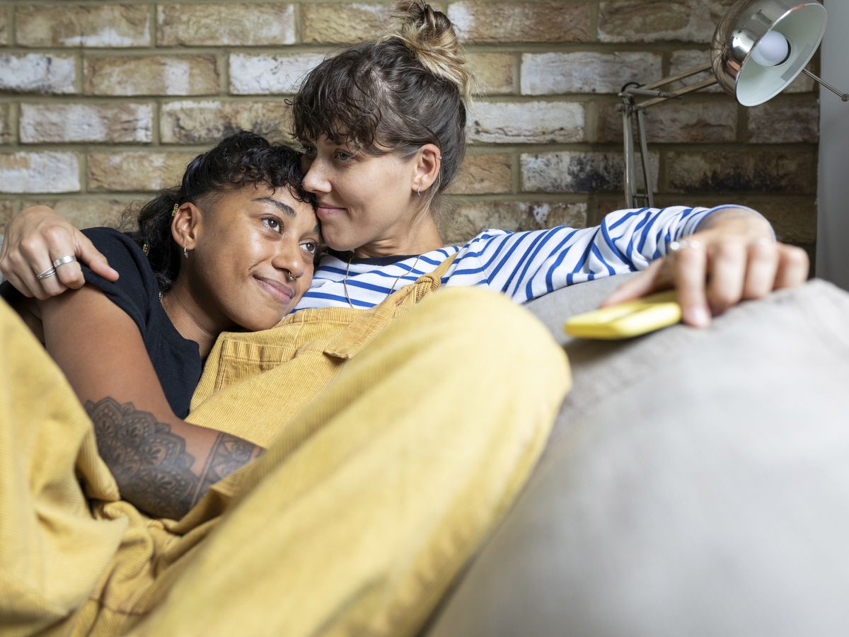 Lesbian Forced To Have Sex - Am I a lesbian? How to know if you're a lesbian