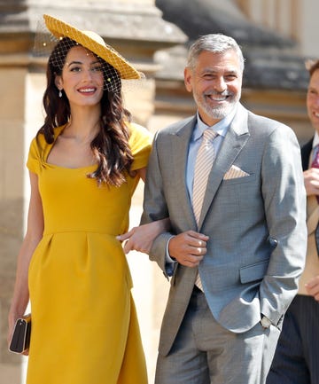 Yellow, Clothing, Suit, Fashion, Dress, Formal wear, Event, Headgear, White-collar worker, Outerwear, 