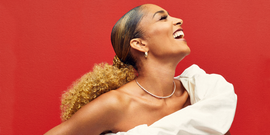 Hair, Skin, Hairstyle, Beauty, Chin, Lip, Forehead, Singer, Neck, Photography, 