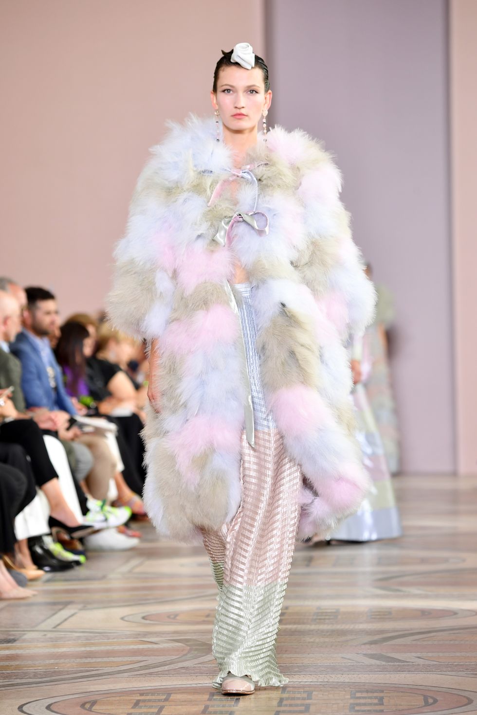 Giorgio Armani Prive : Runway - Paris Fashion Week - Haute Couture Fall/Winter 2019/2020