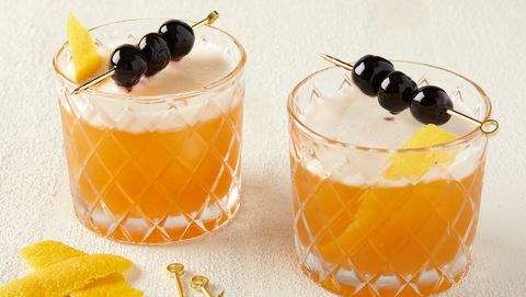 preview for Up Your Home Bartending Game With These Classy Homemade Amaretto Sours