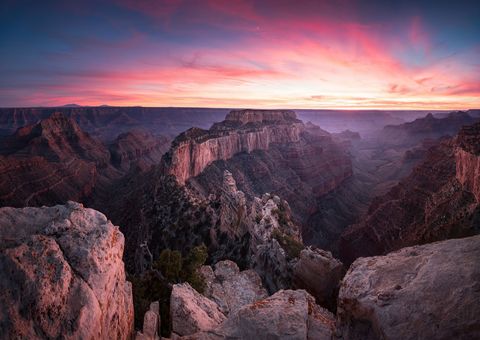 Cape Royal het meest zuidelijke uitkijkpunt aan de noordrand van de Grand Canyon heeft het breedste panorama van de grote kloof ongeveer 270  van de horizon is er zichtbaar