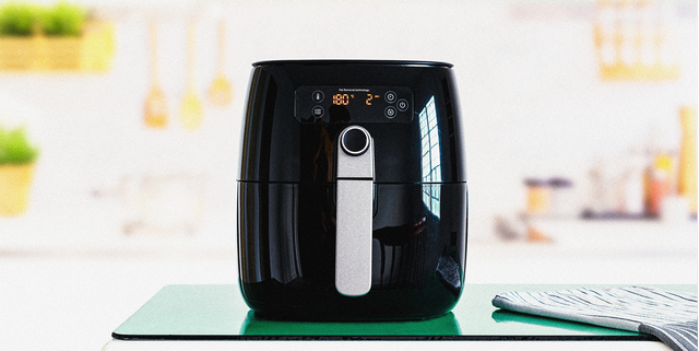 https://hips.hearstapps.com/hmg-prod/images/amazon-deal-air-fryer-1655317797.png?crop=1.00xw:0.754xh;0.00160xw,0.173xh&resize=640:*